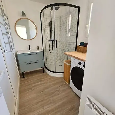 Tres Bel Vue Apartment *
